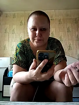 Linda070481 online show from 08-05-26, 07:55