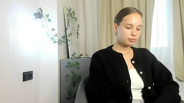 Snapshot of MedaRiesenweber chatting on 08-07-26, 03:36 MedaRiesenweber online show from 08-07-26, 03:36