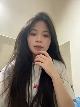 Linh xinhcuke online show from 08-08-26, 07:10
