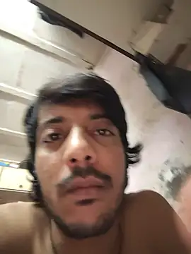 Snapshot of varun_xx chatting on 08-08-26, 09:44 varun xx online show from 08-08-26, 09:44