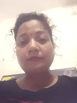 Snapshot of Aditibeauty42 chatting on 08-08-26, 09:11 Aditibeauty42 online show from 08-08-26, 09:11