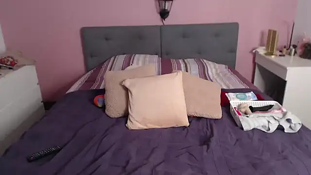 FloraMilano online show from 04-27-26, 02:04