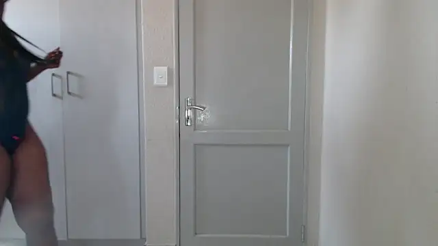 leanna23 online show from 01-29-25, 09:33