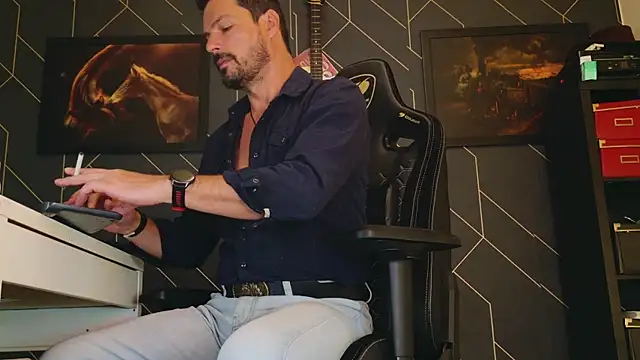 ChrisKox online show from 03-20-25, 03:45