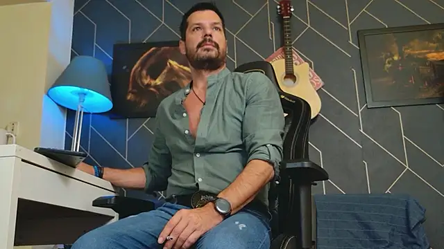 ChrisKox online show from 09-11-25, 10:10