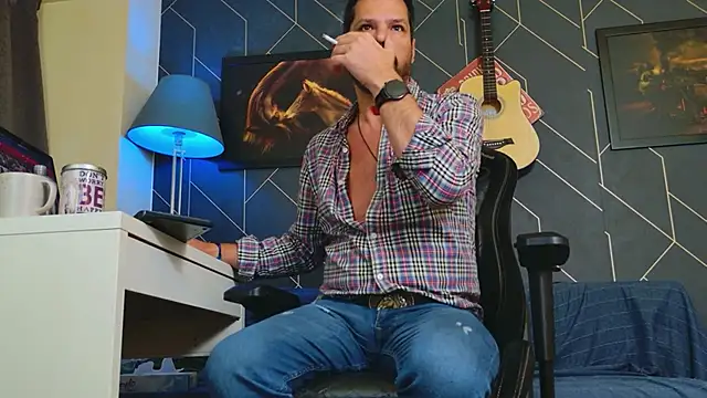 ChrisKox online show from 09-29-25, 02:27