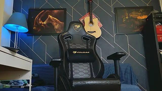 ChrisKox online show from 09-30-25, 02:11