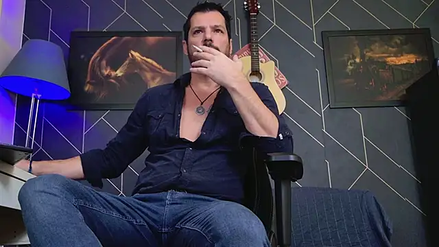 ChrisKox online show from 11-23-25, 09:09