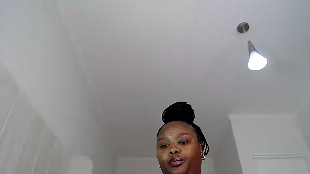 xBUSTY CANDYx online show from 07-18-26, 02:21