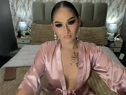 LegendaryNicole online show from 01-10-26, 01:24