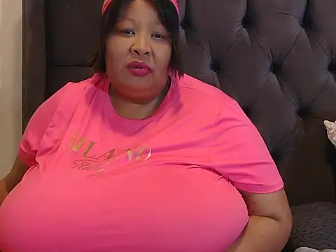 Snapshot of nancy111 chatting on 03-27-26, 02:17 nancy111 online show from 03-27-26, 02:17