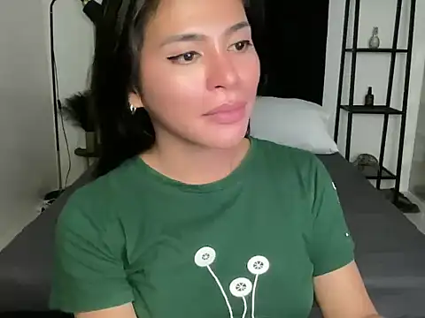 your bianca69 online show from 12-19-24, 03:29