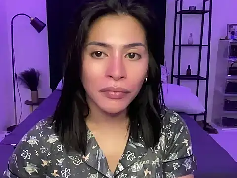 your bianca69 online show from 12-21-24, 12:49