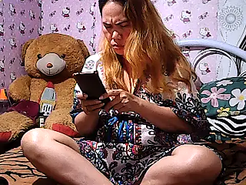 lovely-asian online show from 01-29-25, 11:41