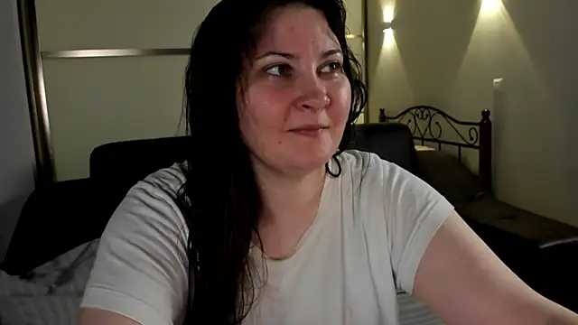 Snapshot of MarySwon chatting on 02-28-25, 09:01 MarySwon online show from 02-28-25, 09:01