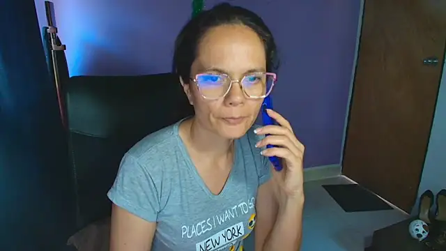 Nattyslave4U online show from 09-11-25, 09:59