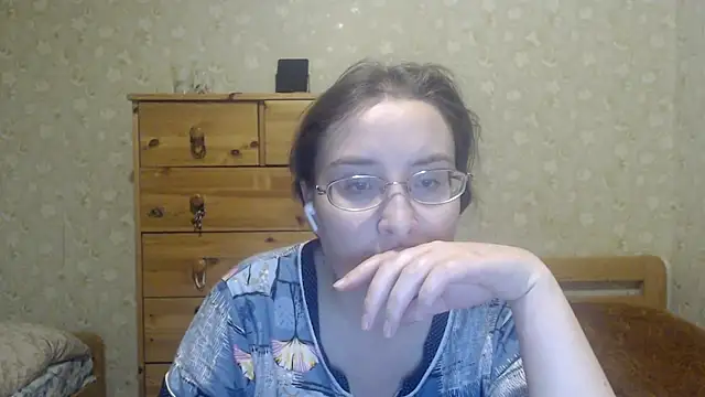 Smart Rose online show from 02-01-25, 05:37