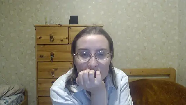 Smart Rose online show from 02-04-25, 01:13