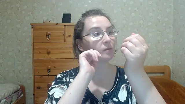 Smart Rose online show from 10-07-25, 05:21