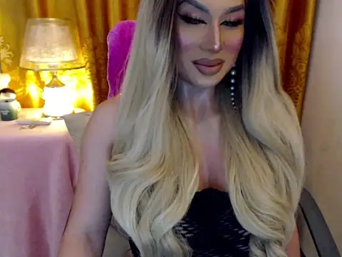 Snapshot of yourmistressofevil69 chatting on 06-08-26, 05:02 yourmistressofevil69 online show from 06-08-26, 05:02