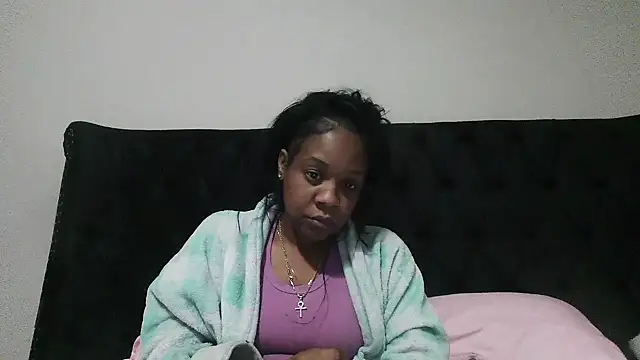 Snapshot of Beautifulkash chatting on 02-05-26, 02:27 Beautifulkash online show from 02-05-26, 02:27