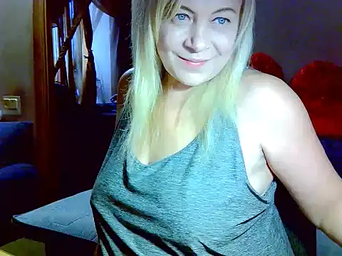 Snapshot of AgoniA7 chatting on 02-13-26, 01:40 AgoniA7 online show from 02-13-26, 01:40