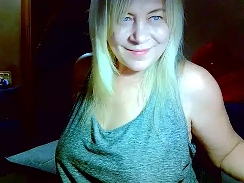 Snapshot of AgoniA7 chatting on 02-17-26, 03:40 AgoniA7 online show from 02-17-26, 03:40