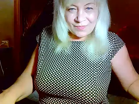 Snapshot of AgoniA7 chatting on 06-26-26, 06:34 AgoniA7 online show from 06-26-26, 06:34