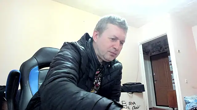 Snapshot of SanFrantsisko chatting on 10-27-25, 10:03 SanFrantsisko online show from 10-27-25, 10:03