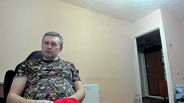 Snapshot of SanFrantsisko chatting on 10-30-25, 10:32 SanFrantsisko online show from 10-30-25, 10:32