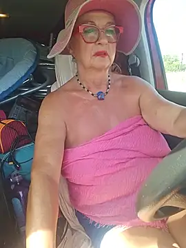 MucMilf59 online show from 07-20-26, 10:39