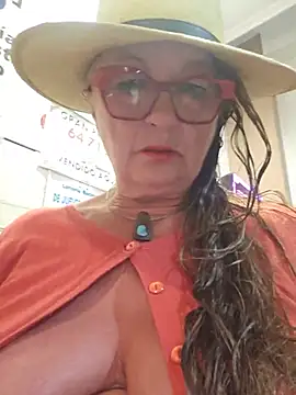 MucMilf59 online show from 08-01-26, 07:35