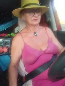 MucMilf59 online show from 08-09-26, 06:18