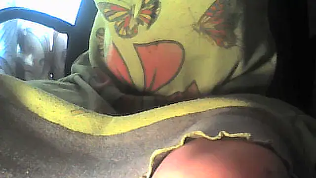 Snapshot of nastena70 chatting on 05-02-26, 01:32 nastena70 online show from 05-02-26, 01:32