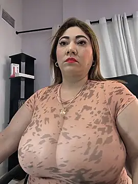 kendra fire online show from 06-24-26, 12:37