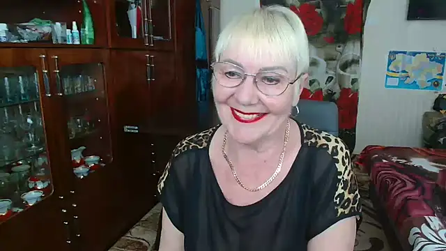 JenaCheim online show from 04-13-26, 05:46