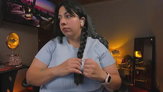 coraline latin online show from 02-12-25, 12:05