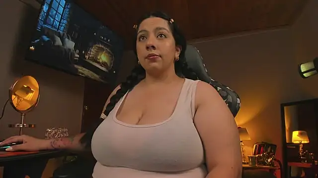 coraline latin online show from 02-18-25, 01:32