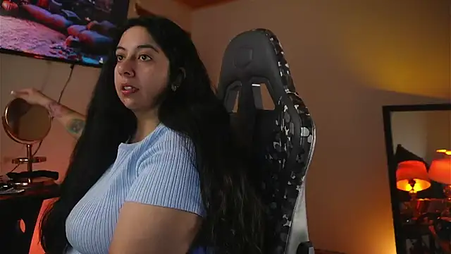 coraline latin online show from 09-30-25, 06:46