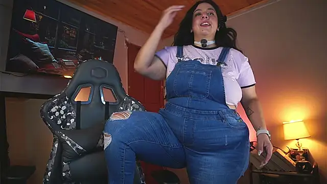 coraline latin online show from 05-08-26, 12:10