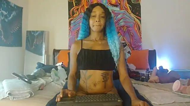 Snapshot of EnticingAaliyah chatting on 07-05-26, 03:41 EnticingAaliyah online show from 07-05-26, 03:41