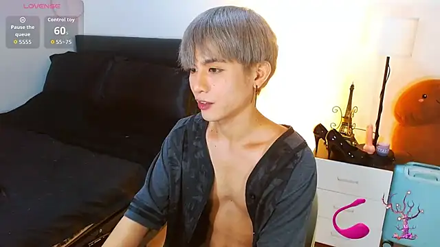 WildestTwink online show from 05-11-26, 05:10