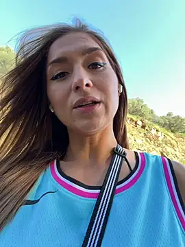 Snapshot of StracciaStella- chatting on 03-28-26, 04:50 StracciaStella- online show from 03-28-26, 04:50