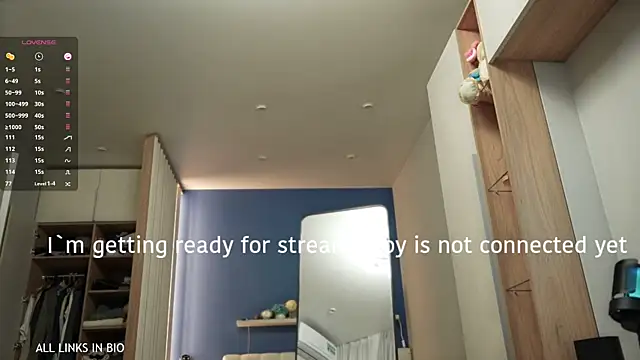 LAUREL HAZEL online show from 02-02-25, 06:53