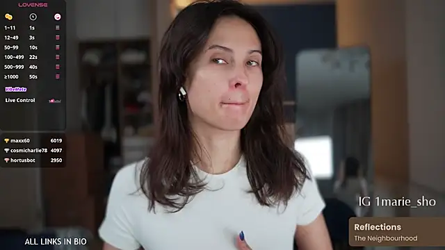 LAUREL HAZEL online show from 11-01-25, 10:50