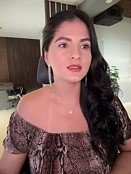 Carolina Novoa online show from 10-03-25, 09:01