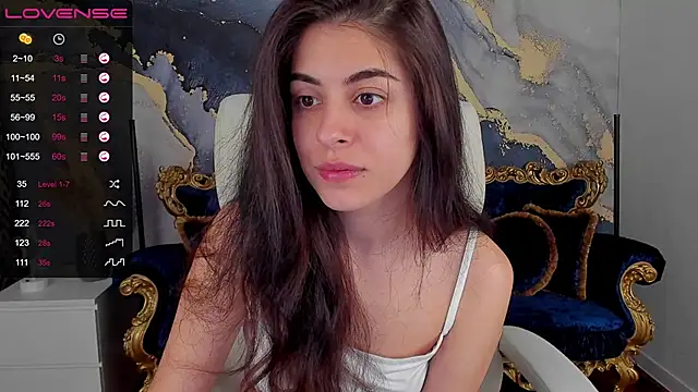 Snapshot of GoldBabyS chatting on 12-05-24, 07:16 GoldBabyS online show from 12-05-24, 07:16