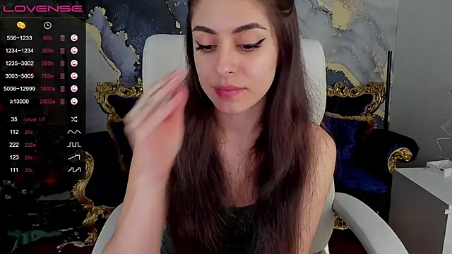 Snapshot of GoldBabyS chatting on 01-05-25, 02:30 GoldBabyS online show from 01-05-25, 02:30