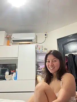 Snapshot of asianmystery203 chatting on 01-25-25, 01:43 asianmystery203 online show from 01-25-25, 01:43
