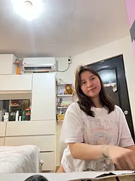 Snapshot of asianmystery203 chatting on 03-08-25, 07:49 asianmystery203 online show from 03-08-25, 07:49